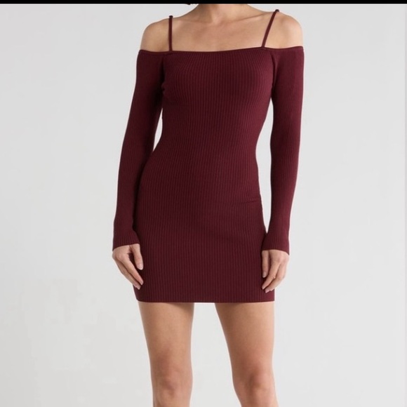 Good American Dresses & Skirts - 🟤NWT Good American Virgo Cold Shoulder Long Sleeve Sweater Dress in Oxblood XL